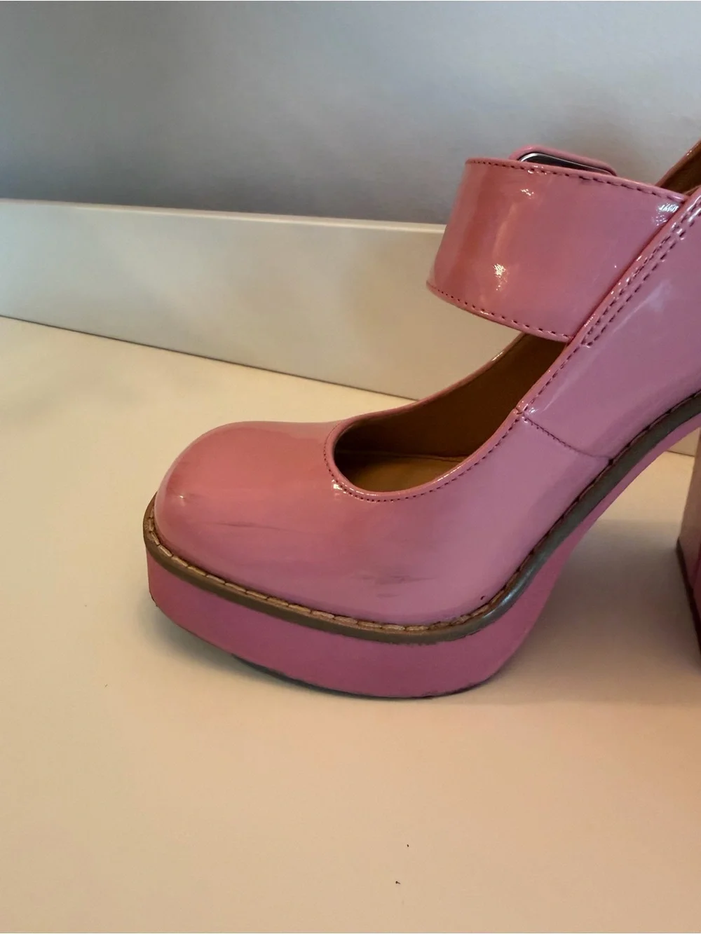 Steve Madden Pink Patent Leather Mary Jane Platform Heels Chunky Block Heel